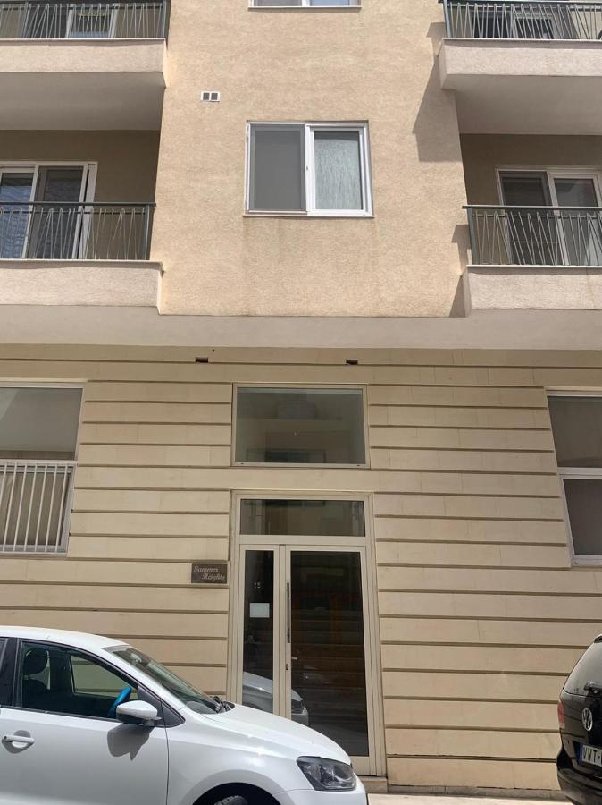 Luxurious 3 Bedroom Apartment With Breathtaking Views - Mmai1-1 Saint Julian's Exterior photo